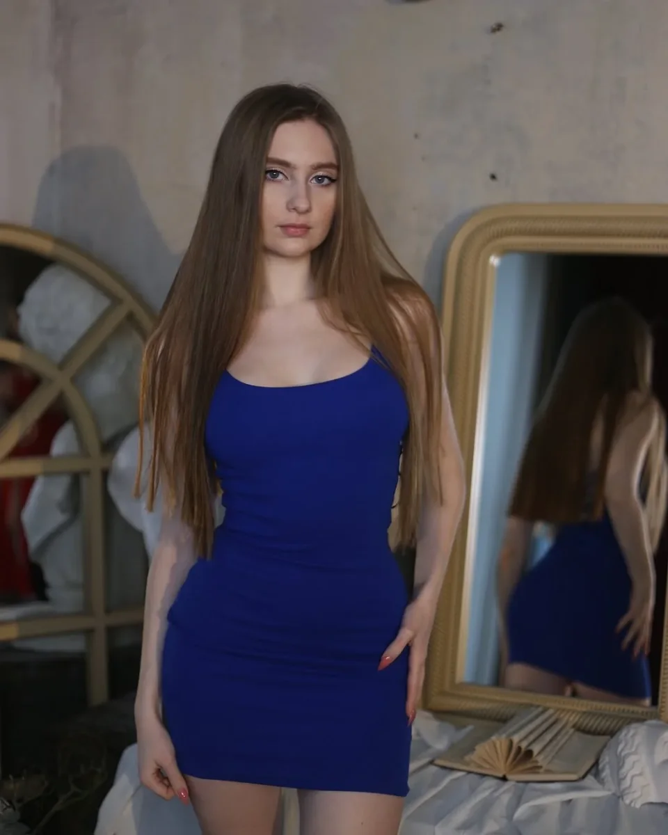 Frederique photo 3 in Sharjah: 20 years old, european, regular, brown hair, 168 cm, 55 kg, B bust