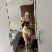 Jasmijn photo 4 in Utrecht: 25 years old, european, regular, colored, 168 cm, 58 kg, Medium bust