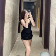 Eunice photo 2 in Abu Dhabi: 23 years old, asian, slim, black hair, 168 cm, 49 kg, C bust