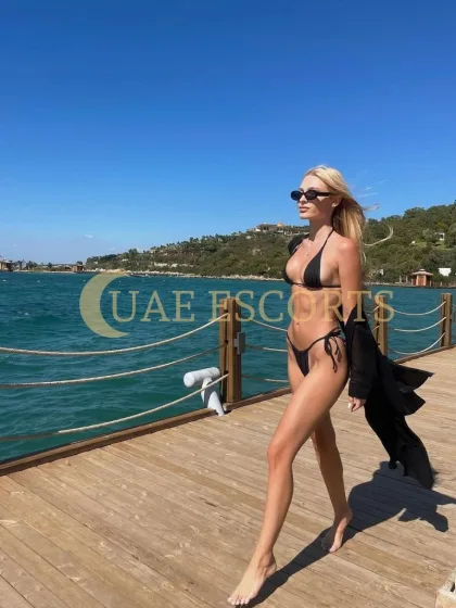 Jozica photo 3 in Saint-Tropez: 23 years old, european, slim, blonde hair, 171 cm, 52 kg, Medium bust