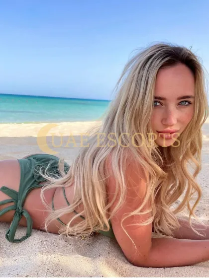 Kamma photo 4 in Macon: 25 years old, arab, slim, blonde hair, 168 cm, 53 kg, Medium bust