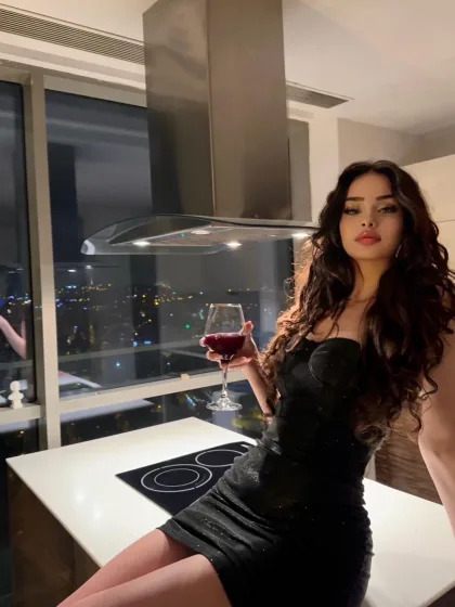 Maybelle photo 2 in Ajman: 25 years old, slim, black hair, 165 cm, 52 kg, B bust