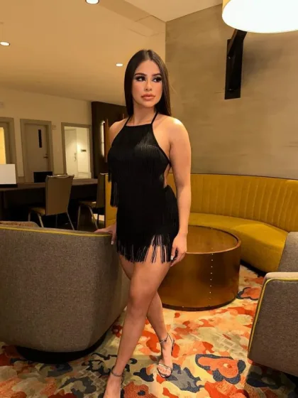 Tess photo 2 in Dubai: 24 years old, slim, black hair, 165 cm, 50 kg, B bust