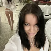 Fatima photo 9 in Umm al-Quwain: 28 years old, slim, black hair, 170 cm, 54 kg, B bust