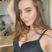 Dejah photo 10 in Abu Dhabi: 23 years old, regular, brown hair, 163 cm, 54 kg, C bust