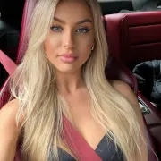 Oceane photo 5 in Abu Dhabi: 26 years old, european, slim, blonde hair, 171 cm, 54 kg, B bust