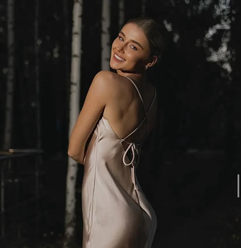 Изабелла фото 1 - Дубай, 22 года, стройная, блондинка, 168 см, 50 кг, грудь B