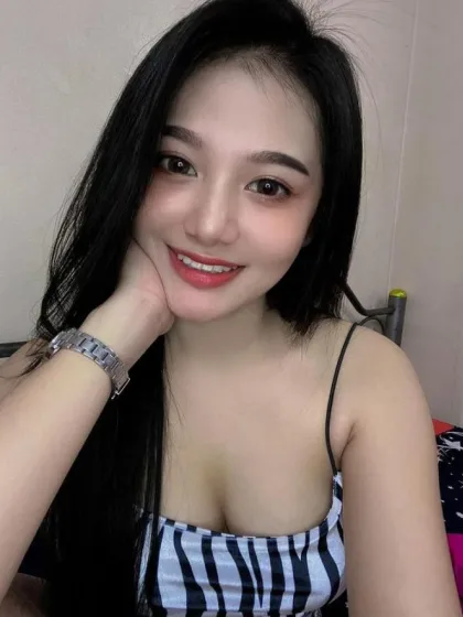 Malvina photo 4 in Dubai: 25 years old, asian, slim, black hair, 161 cm, 56 kg, C bust