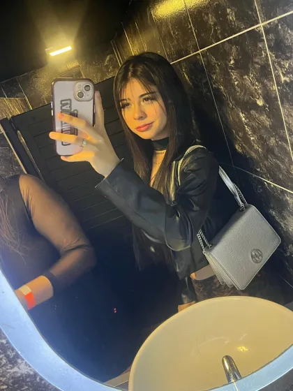 Melody photo 6 in Khaur-Fakkan: 24 years old, asian, regular, black hair, 169 cm, 66 kg, B bust