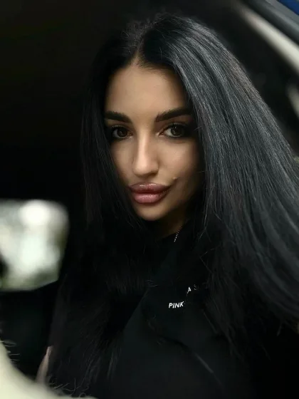 Andreane photo 1 in Al Ain: 22 years old, arab, slim, black hair, 165 cm, 52 kg, B bust