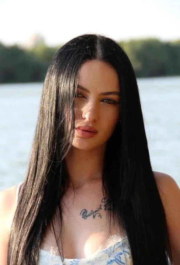 Karlee photo 3 in Ajman: 26 years old, regular, black hair, 165 cm, 56 kg, B bust