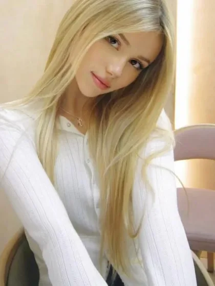 Icie photo 2 in Dubai: 25 years old, slim, blonde hair, 165 cm, 49 kg, A bust