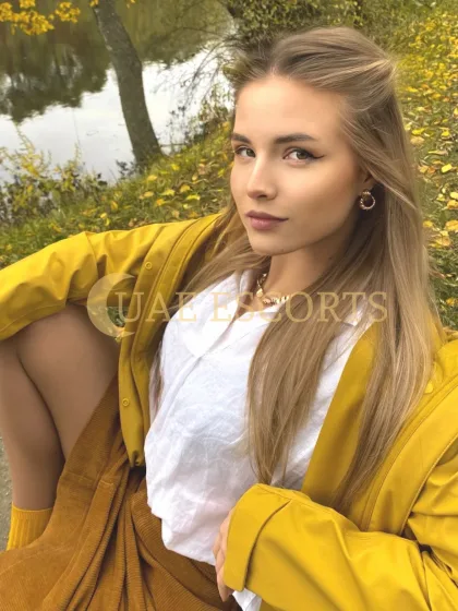 Стелиана фото 1 - Brie, 24 года, стройная, блондинка, 168 см, 50 кг, грудь Medium