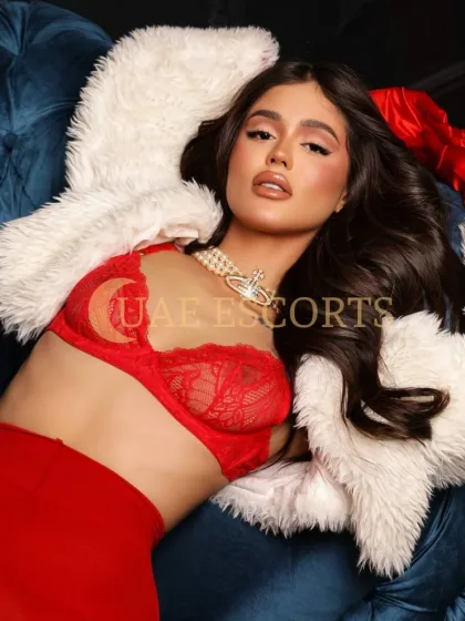 Tonicha photo 2 in Paris: 25 years old, european, slim, brunette, 170 cm, 57 kg, Large bust