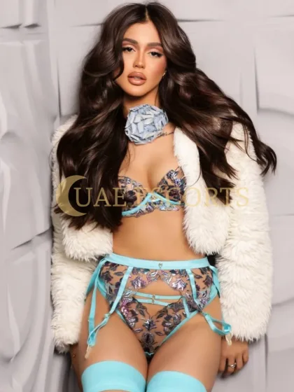 Tonicha photo 6 in Paris: 25 years old, european, slim, brunette, 170 cm, 57 kg, Large bust