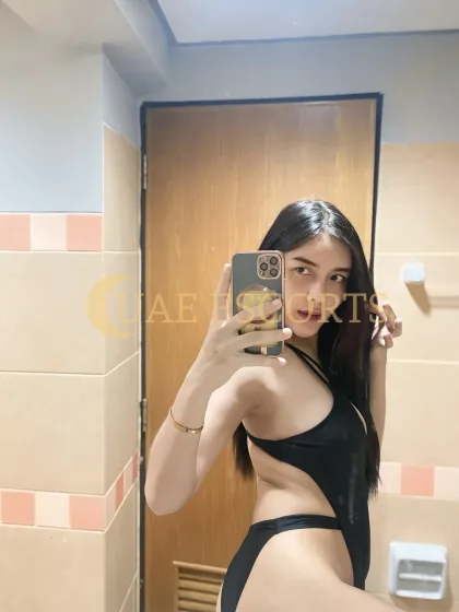 Trini photo 6 in Paris: 27 years old, slim, black hair, 169 cm, 55 kg, Large bust
