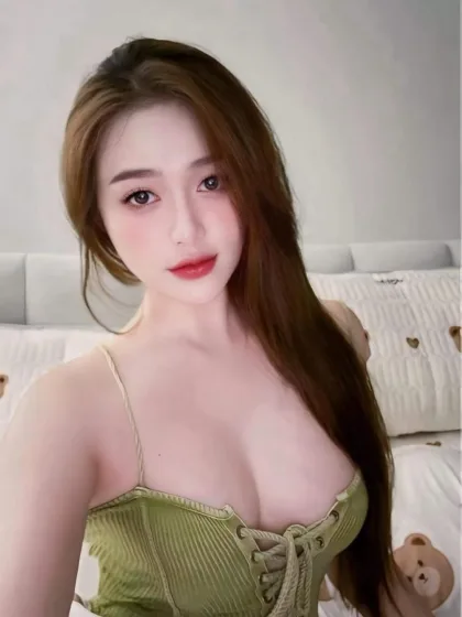 Domenica photo 3 in Ajman: 24 years old, regular, black hair, 165 cm, 50 kg, C bust
