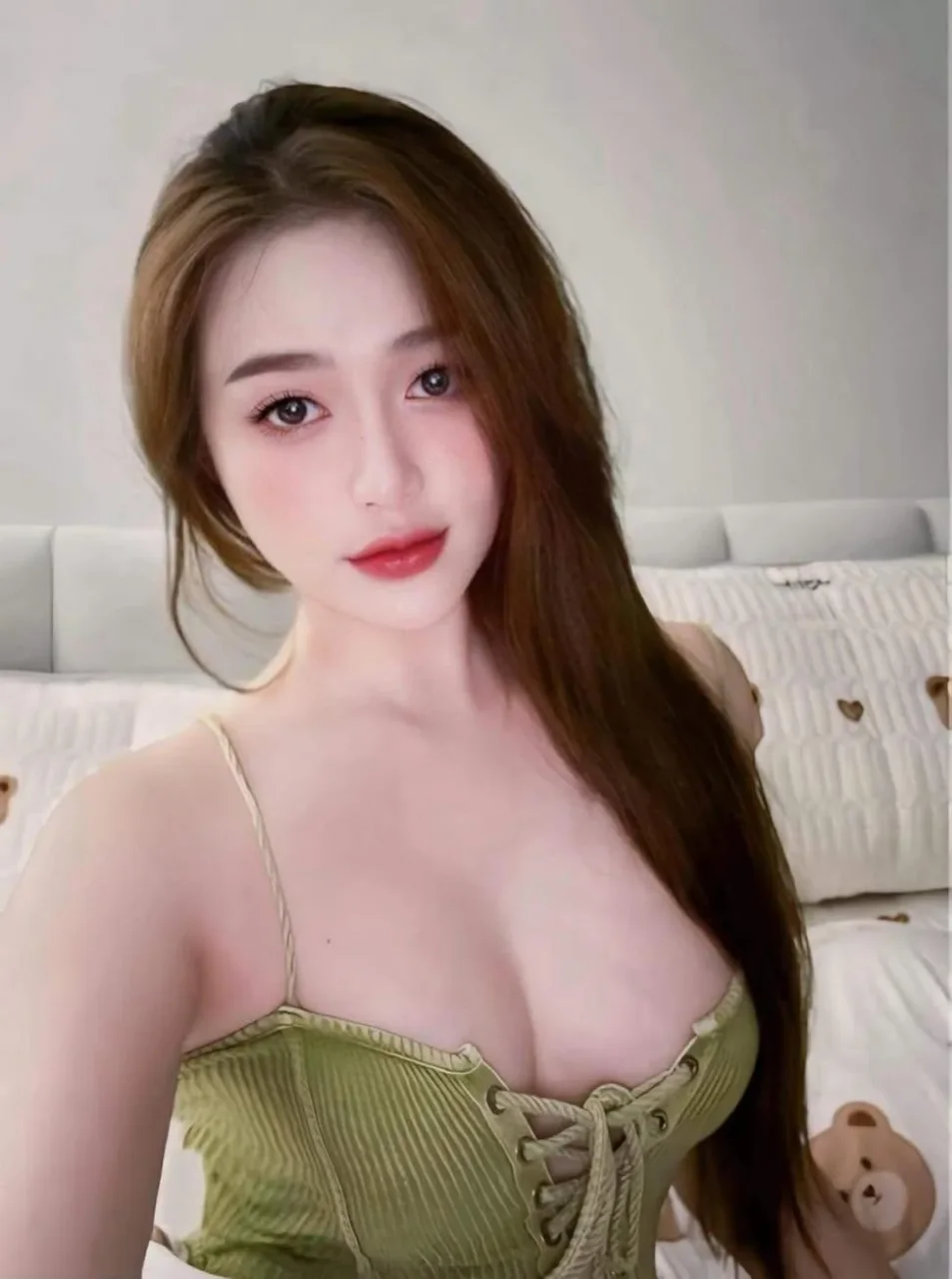 Domenica photo 3 in Ajman: 24 years old, regular, black hair, 165 cm, 50 kg, C bust
