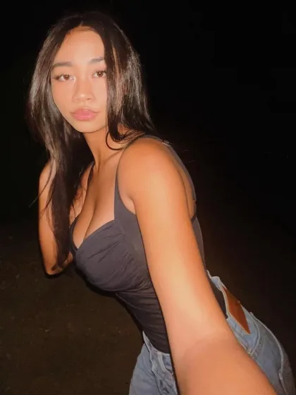 Ava photo 1 in Abu Dhabi: 27 years old, asian, regular, black hair, 165 cm, 67 kg, C bust