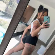 Ressie photo 7 in Abu Dhabi: 32 years old, european, regular, black hair, 100 cm, 132 kg, B bust