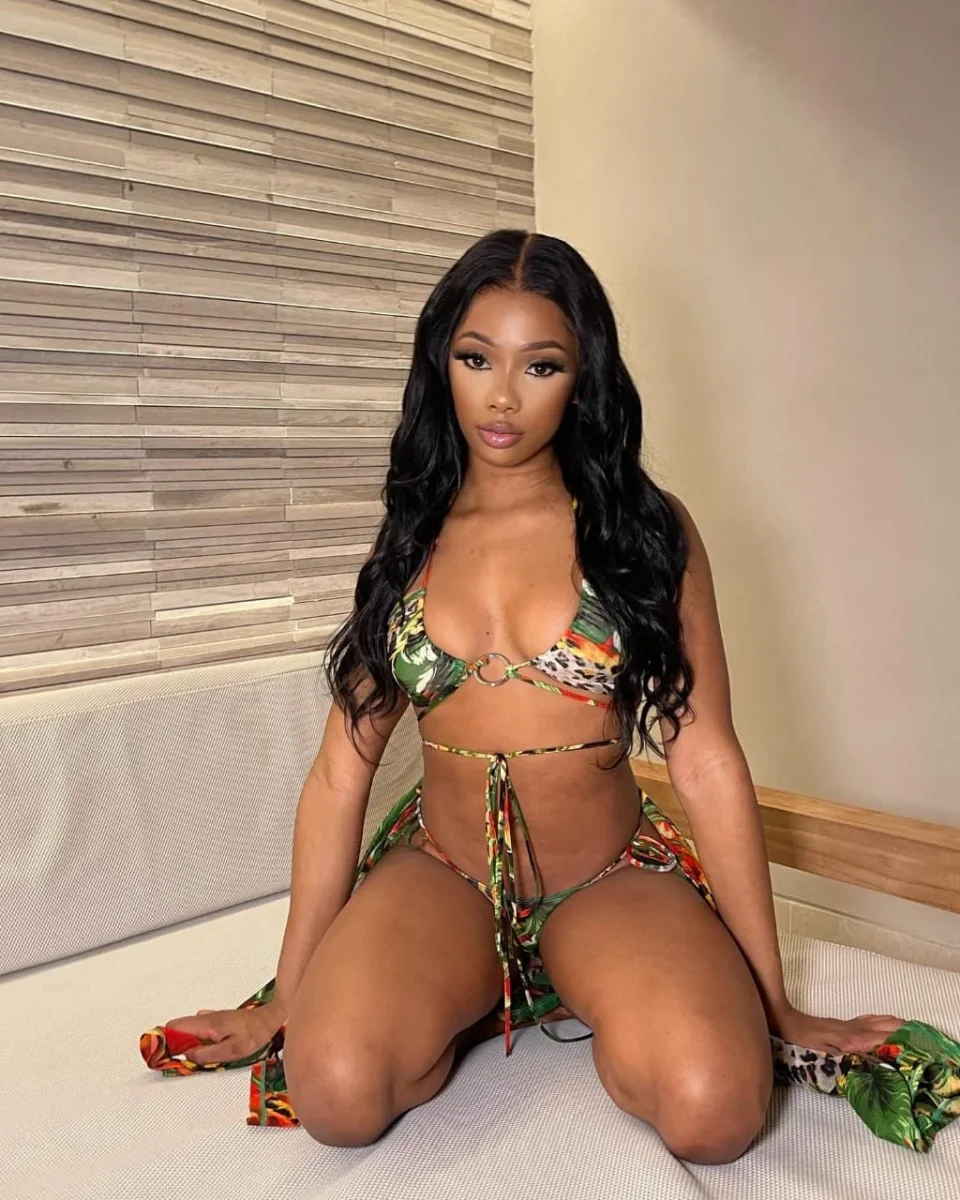 Jessika photo 2 in Dubai: 25 years old, regular, black hair, 170 cm, 63 kg, B bust