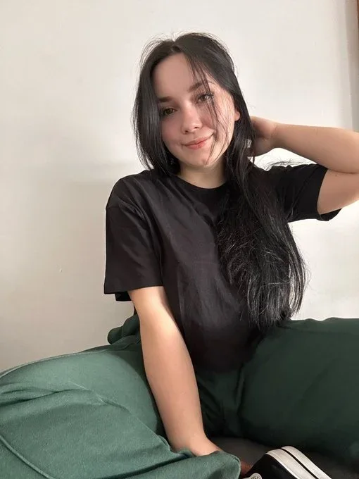 Cathrine photo 1 in Dubai: 21 years old, regular, black hair, 163 cm, 65 kg, C bust
