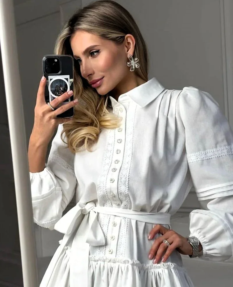 Isabell photo 3 in Sharjah: 27 years old, arab, slim, blonde hair, 167 cm, 50 kg, B bust