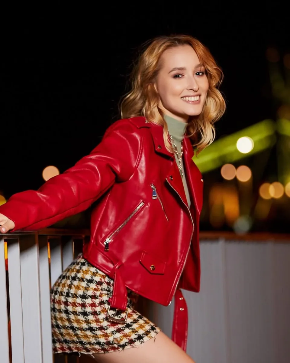 Florence photo 5 in Abu Dhabi: 21 years old, european, slim, blonde hair, 170 cm, 54 kg, B bust