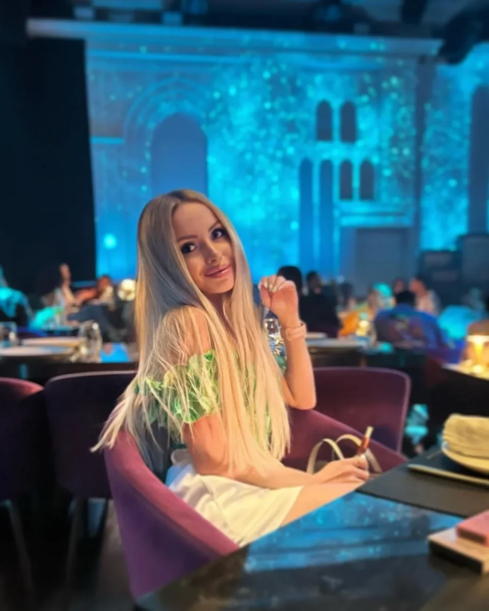 Клотилде фото 8 - Аджман, 24 года, европейская, стройная, блондинка, 168 см, 51 кг, грудь B