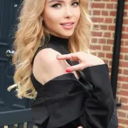 Vernie photo 3 in Dubai: 25 years old, european, slim, blonde hair, 180 cm, 54 kg, C bust