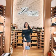 Fiona photo 1 in Dubai: 23 years old, asian, regular, black hair, 158 cm, 53 kg, D bust