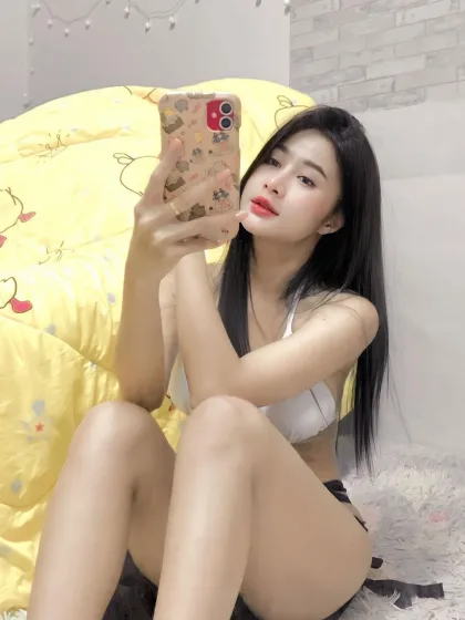Ida photo 2 in Madinat Zayed: 23 years old, asian, slim, black hair, 166 cm, 48 kg, C bust