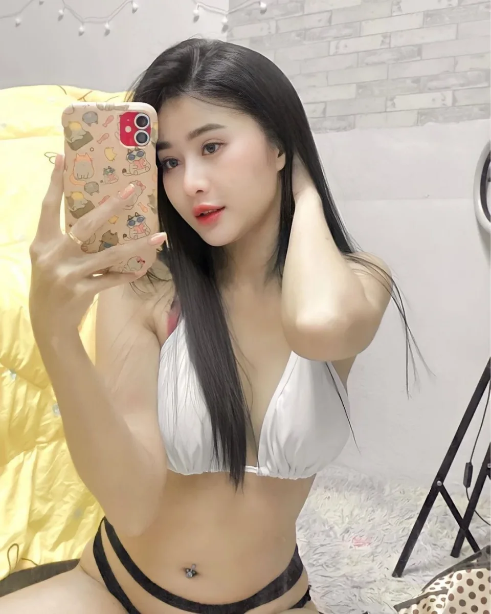 Ida photo 6 in Madinat Zayed: 23 years old, asian, slim, black hair, 166 cm, 48 kg, C bust