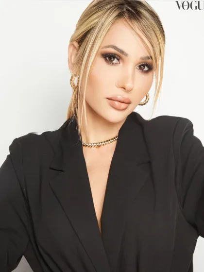 Taryn photo 2 in Dubai: 27 years old, regular, blonde hair, 170 cm, 53 kg, C bust
