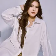 Phoebe photo 4 in Dubai: 21 years old, european, regular, black hair, 175 cm, 59 kg, C bust