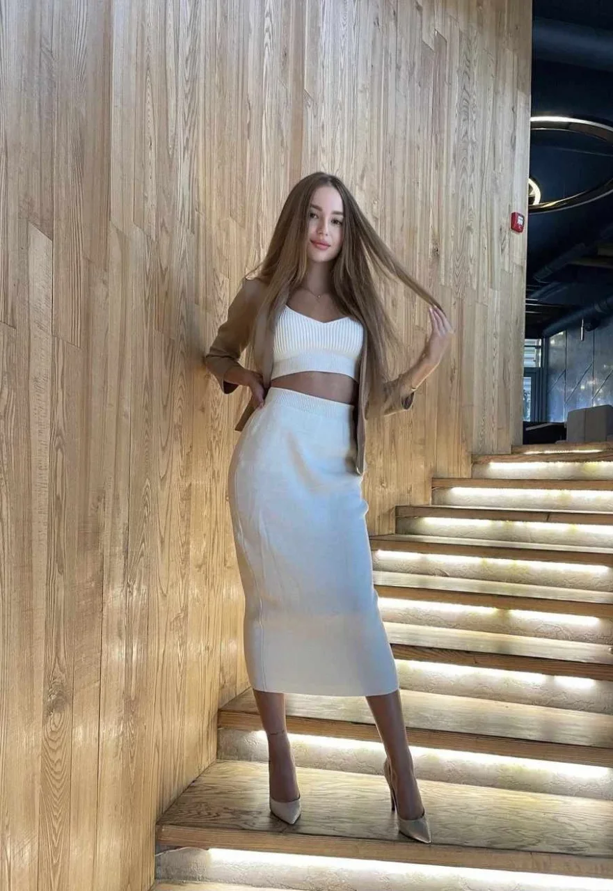 Emmie photo 6 in Al Ain: 22 years old, slim, other, 166 cm, 46 kg, D bust